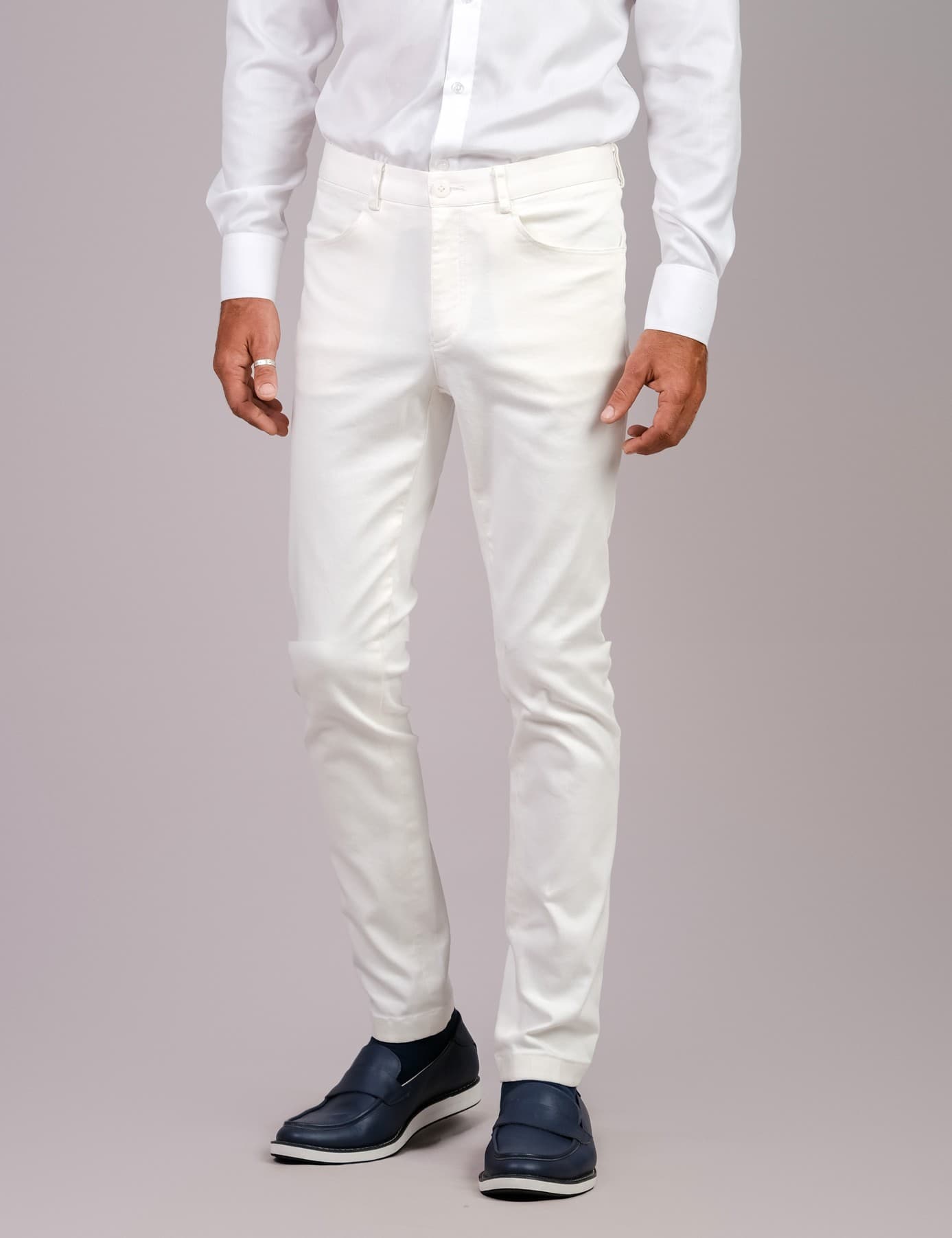 QUẦN KAKI TRẮNG KIẾU JEANS SLIM_FIT