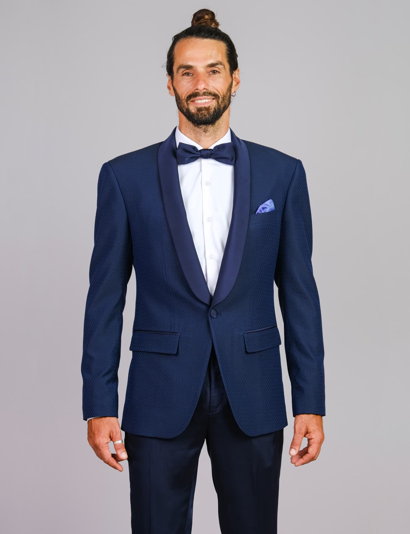 MIDNIGHT ELEGANCE SLIM-FIT TUXEDO JACKET