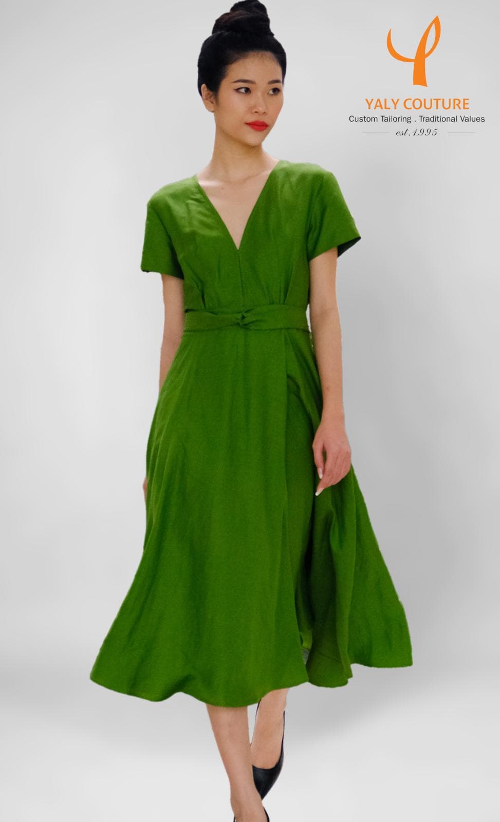 GREEN LINEN MIDI DRESS
