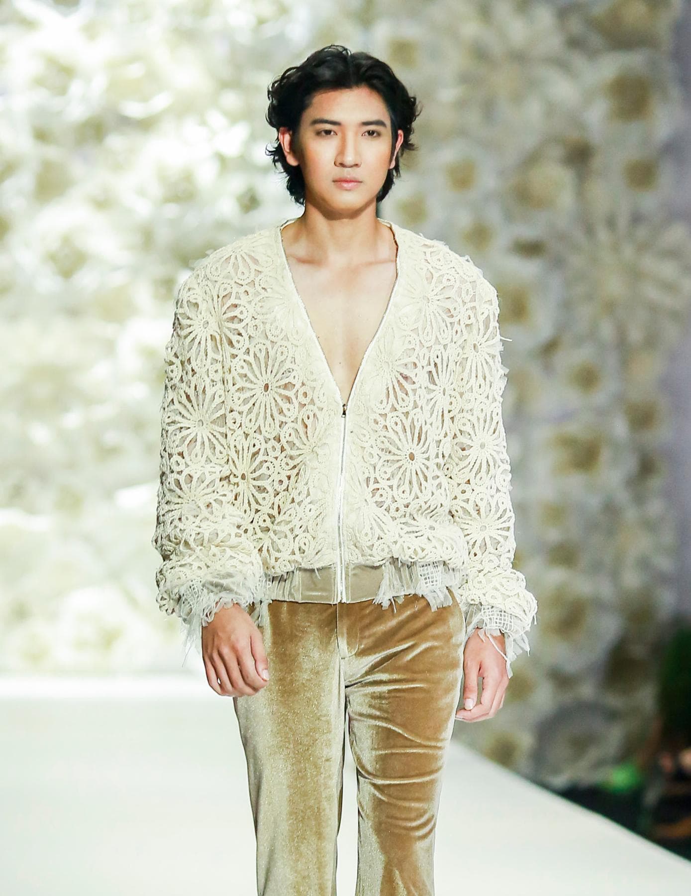 ÁO KHOÁC BOMBER REN