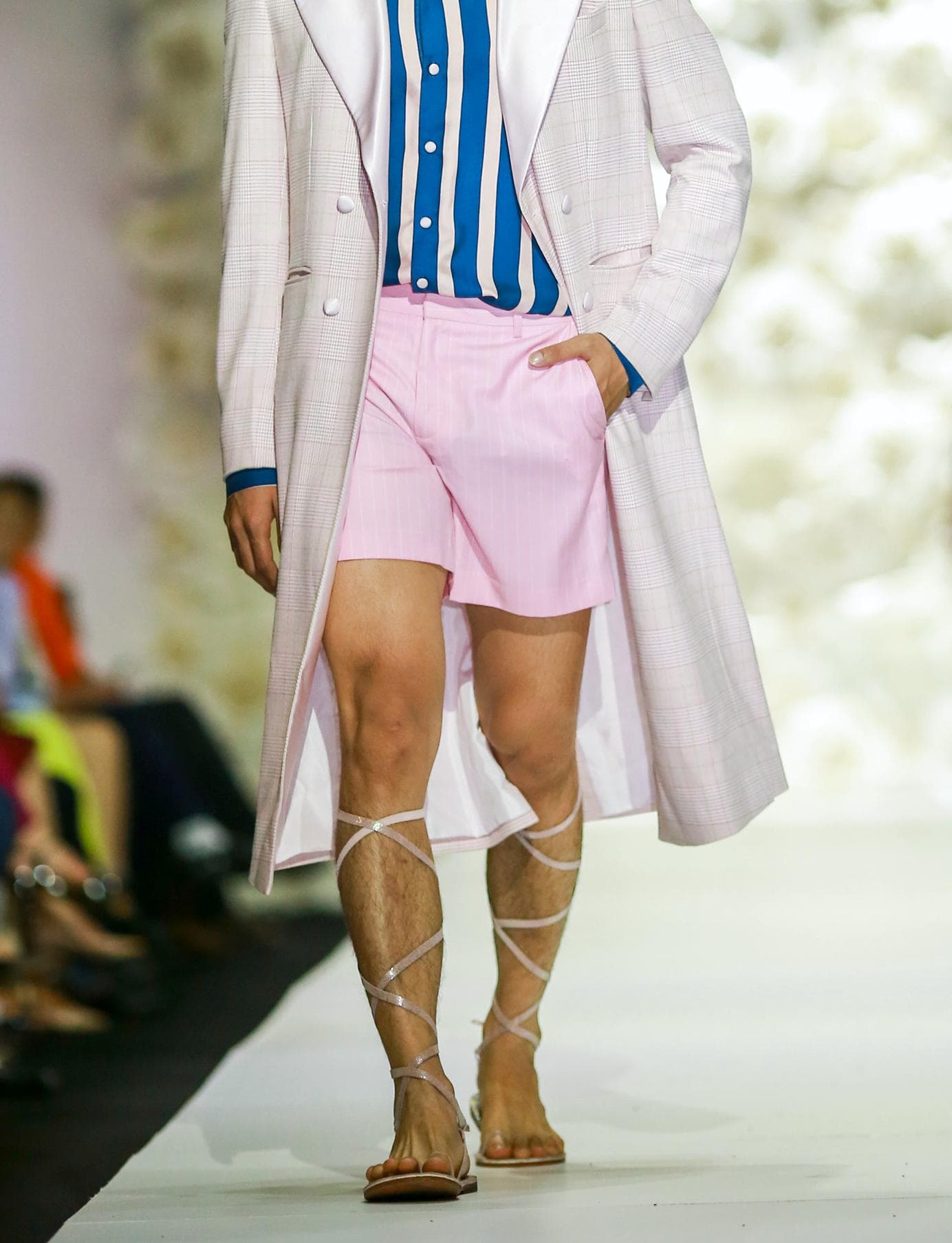 QUẦN SỌT SỌC HỒNG