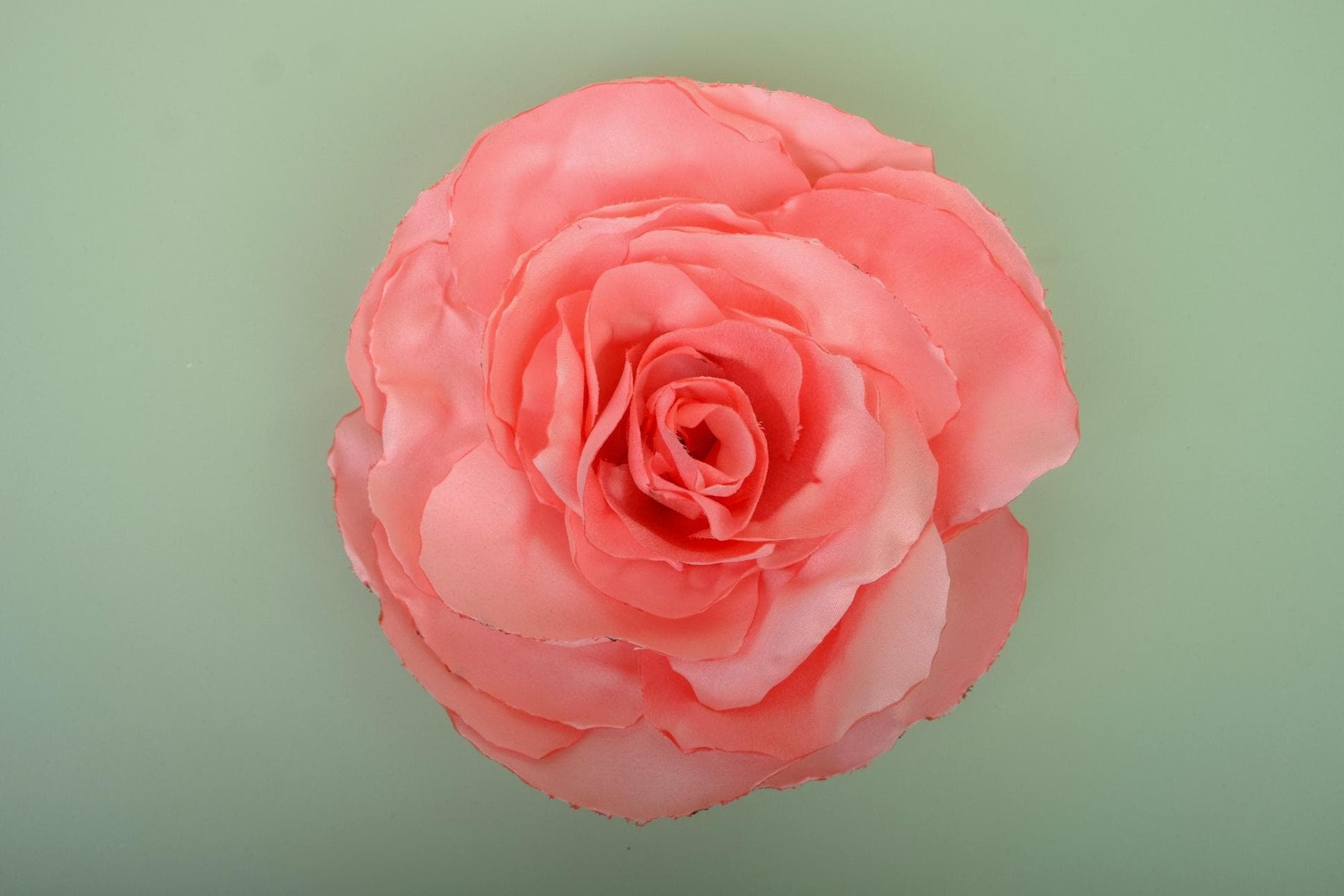 Hoa Hồng Gấm Màu Hồng Làm Bằng Tay