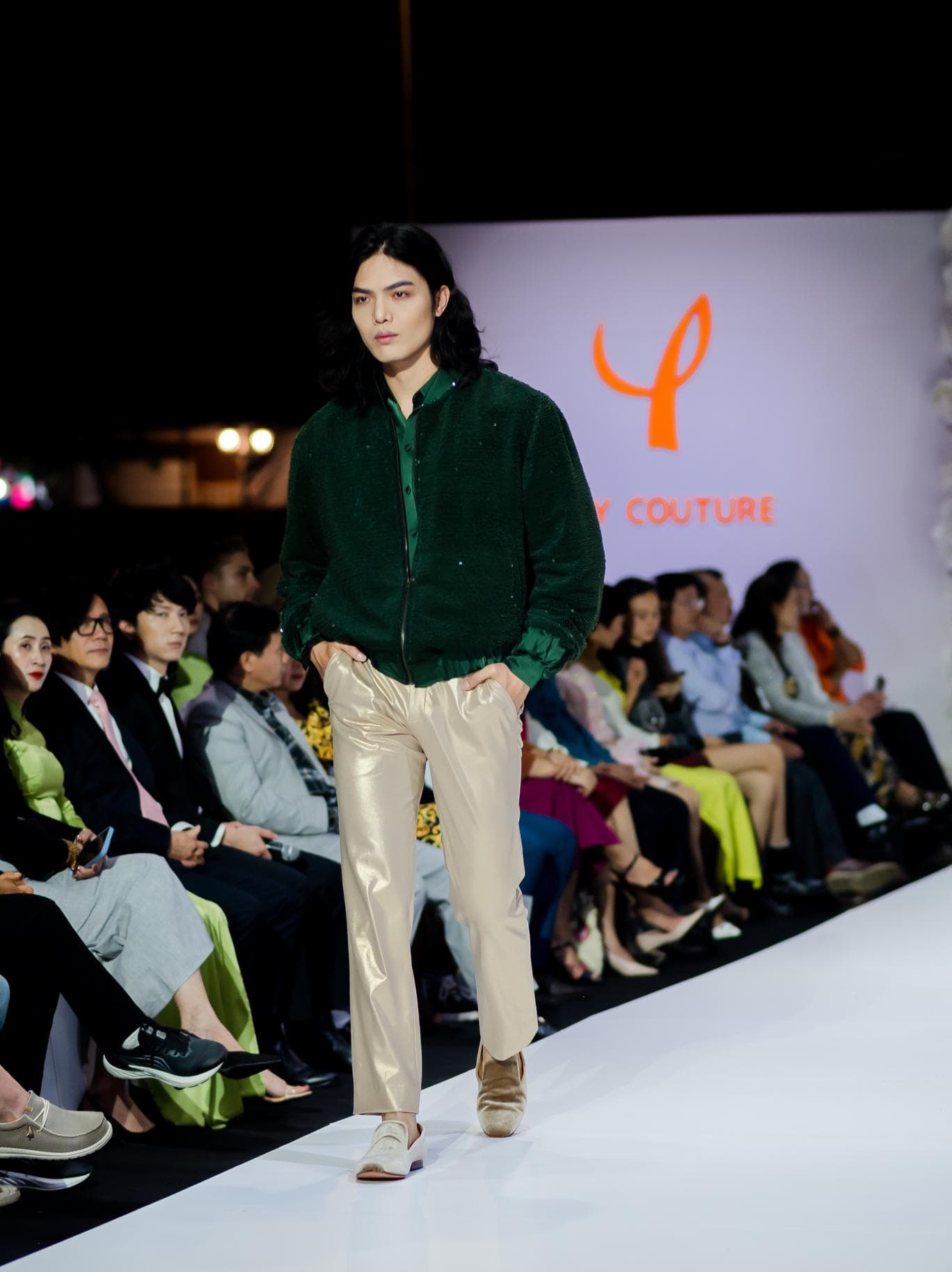 QUẦN KIM TUYẾN VÀNG ĐỒNG CO GIÃN