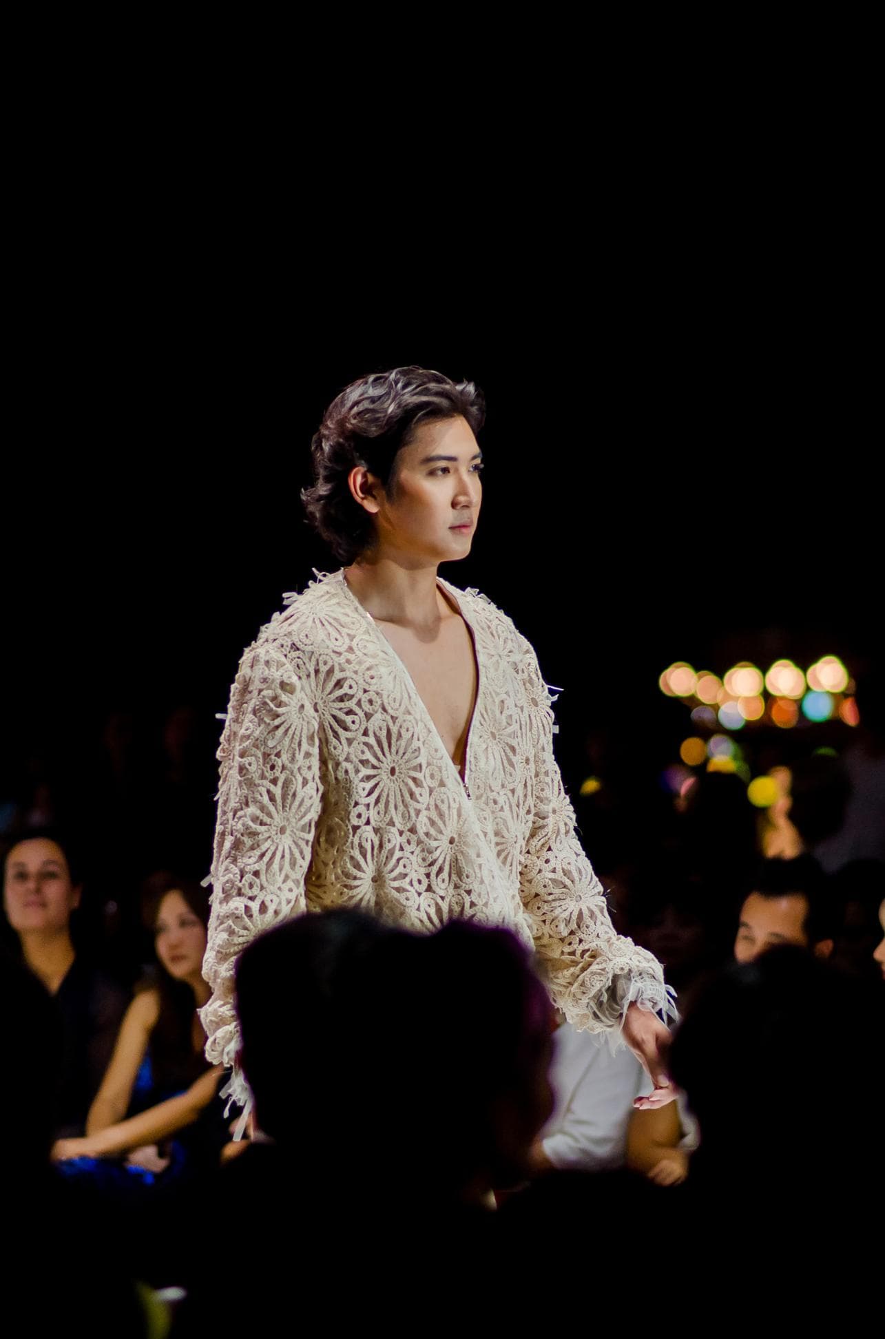 ÁO KHOÁC BOMBER REN