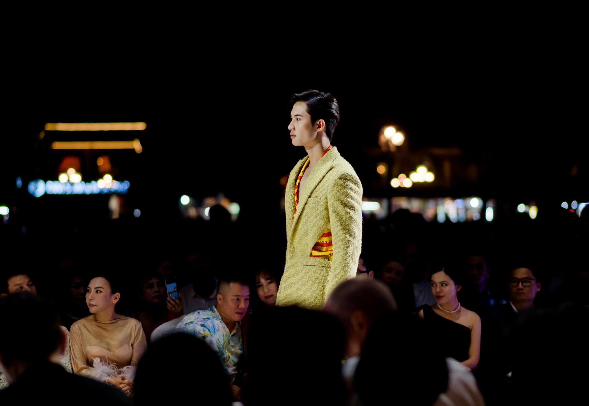 WOOL BLEND CUT OUT JACKET