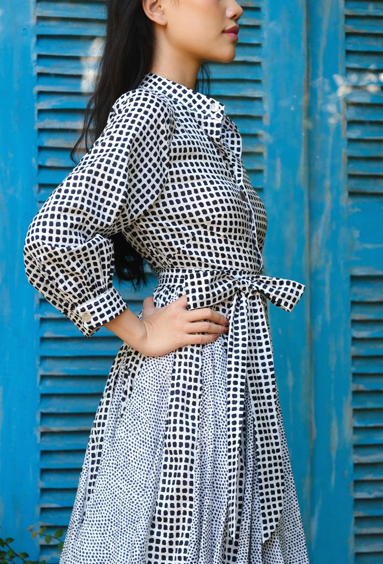 ĐẦM COTTON CHEM MẢNH 2 MÀU TRẮNG ĐEN