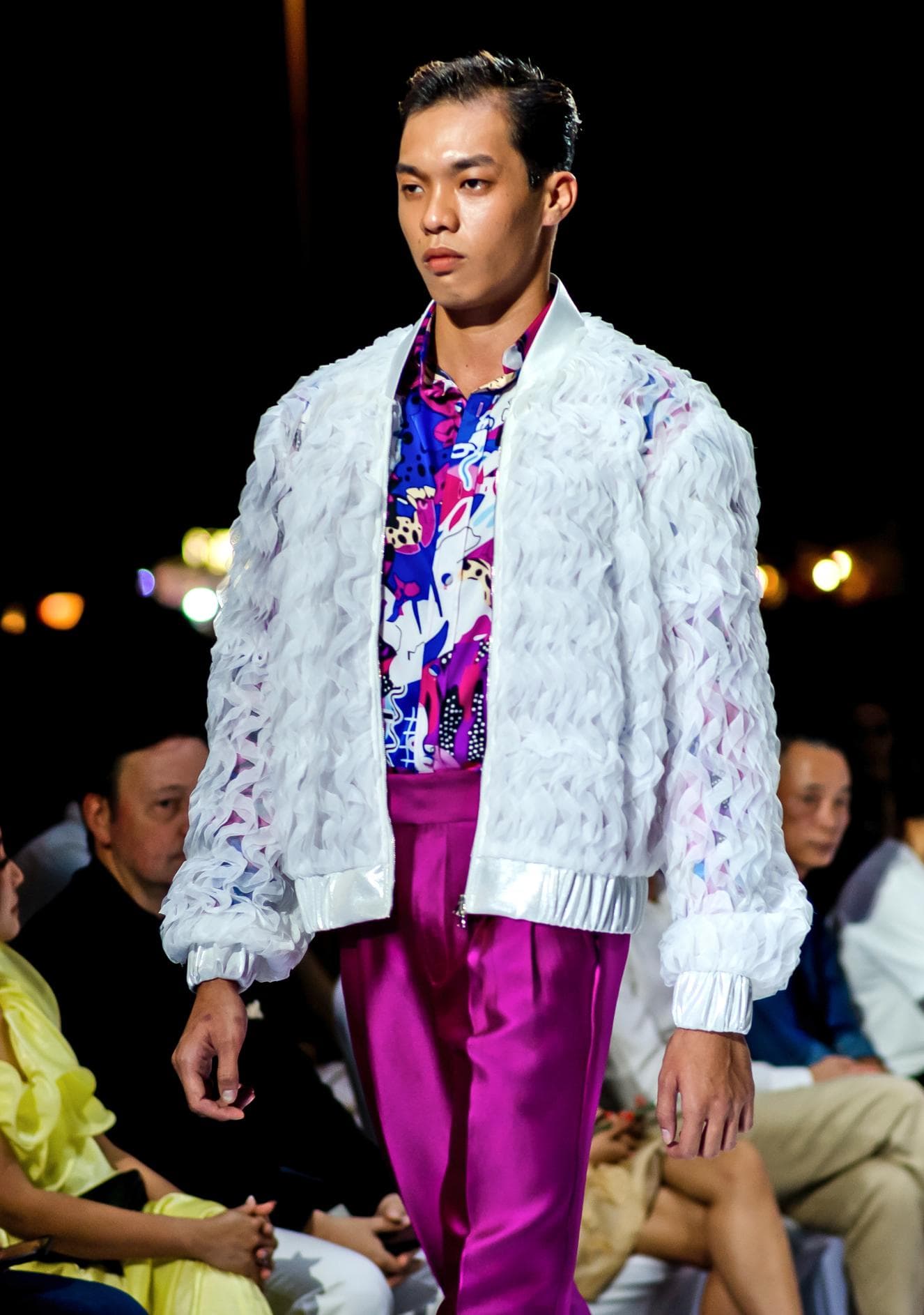 ÁO BOMBERS REN TRẮNG