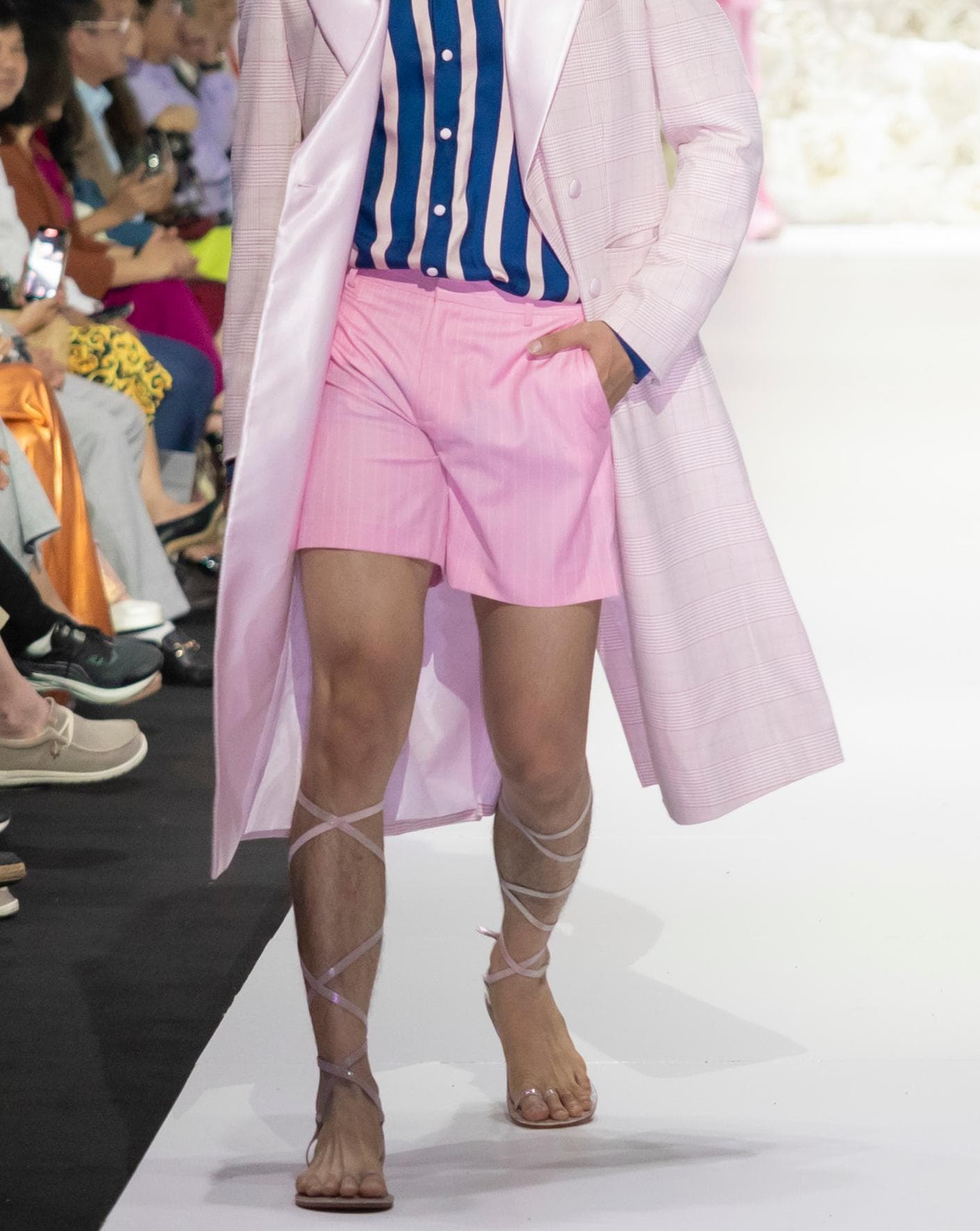 QUẦN SỌT SỌC HỒNG