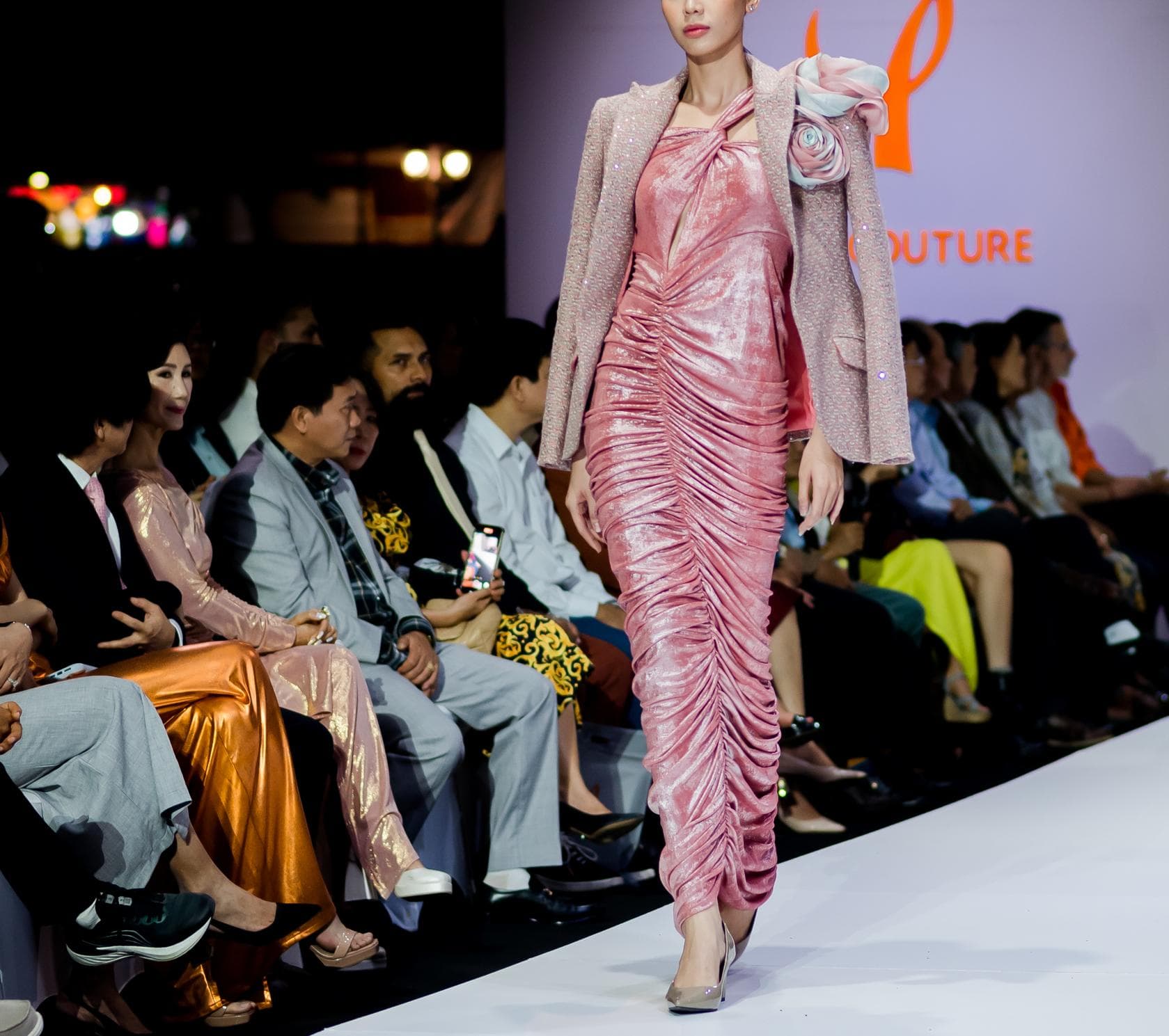 ĐẦM DÀI THUN KIM TUYẾN HỒNG