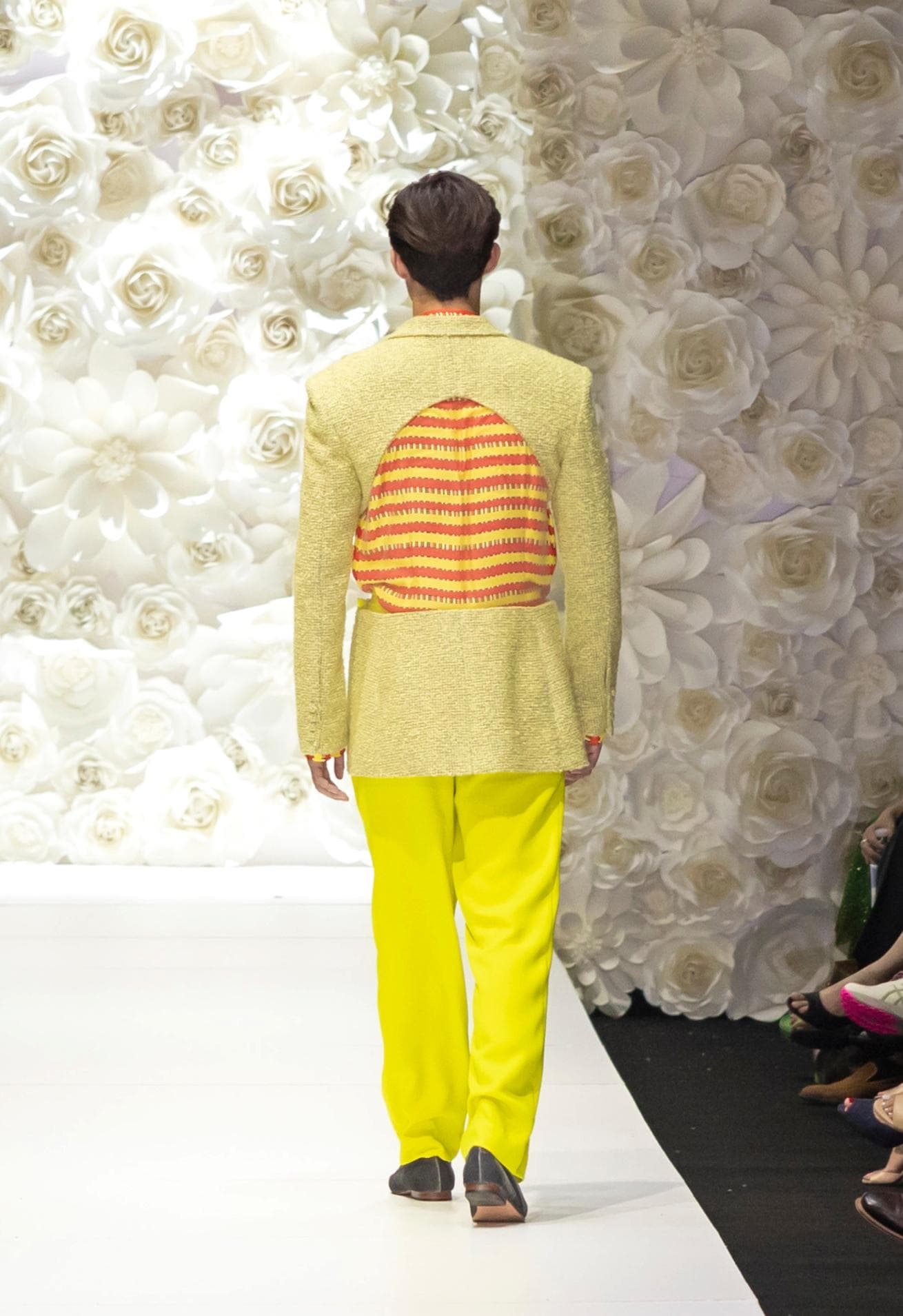 WOOL BLEND CUT OUT JACKET