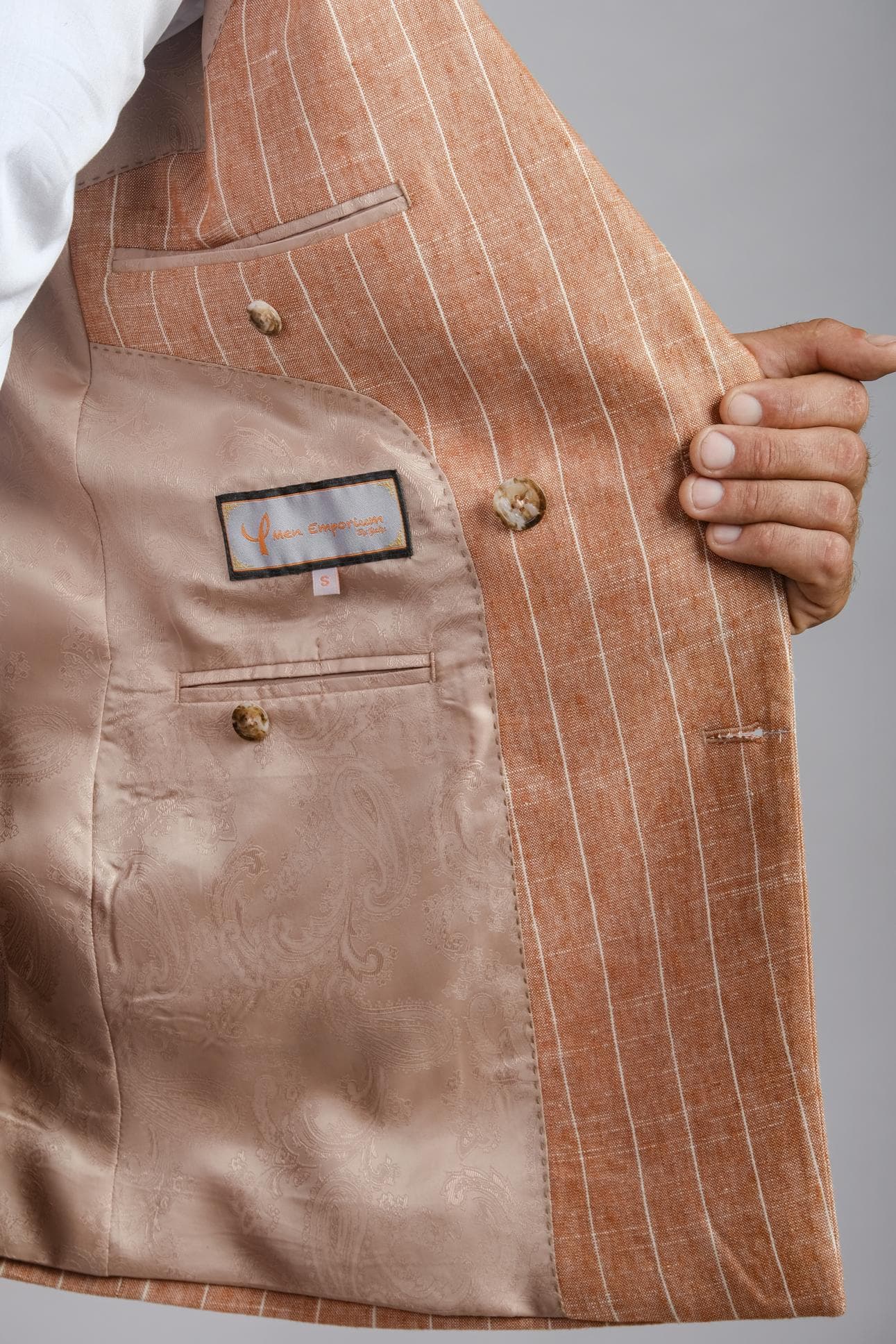 JACKET LINEN CAM SỌC CHOÀNG QUA