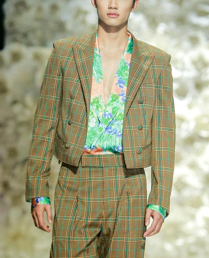 ÁO SƠ MI LỤA HỌA TIẾT HOA